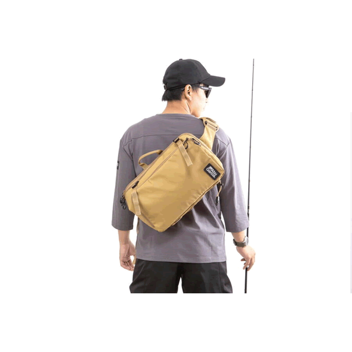 Abu Garcia ABU COMMUTER SLING BAG W22cm x H13cm x D37cm BEIGE