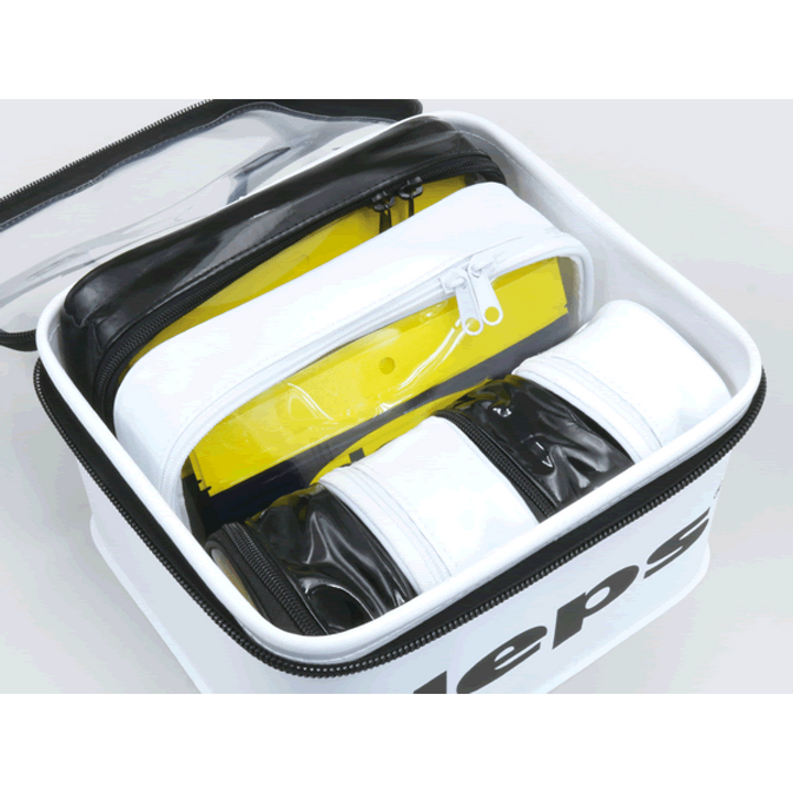 deps MULTI POUCH S : H79 x W115 x D53mm WHITE