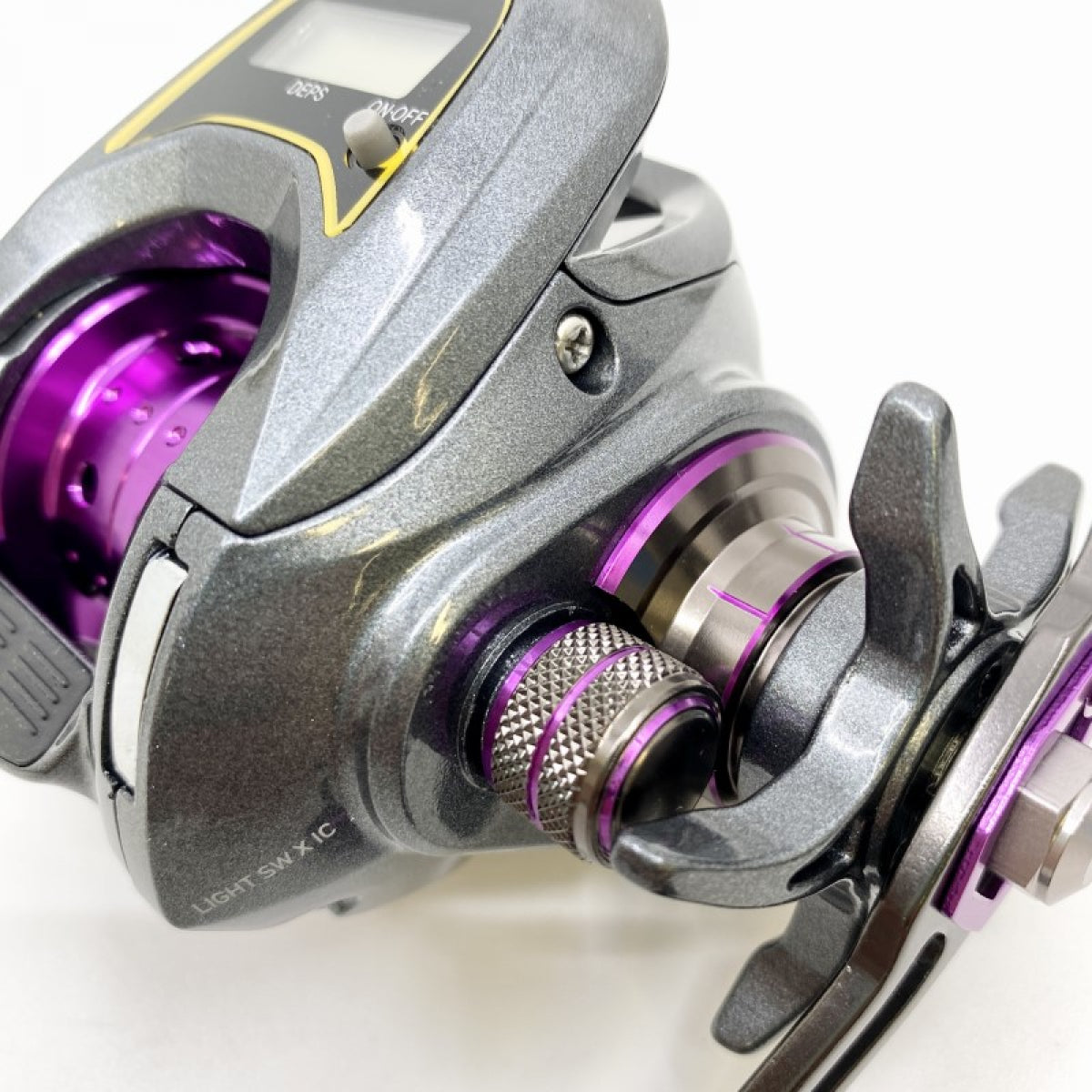 DAIWA 19 LIGHT SW X IC