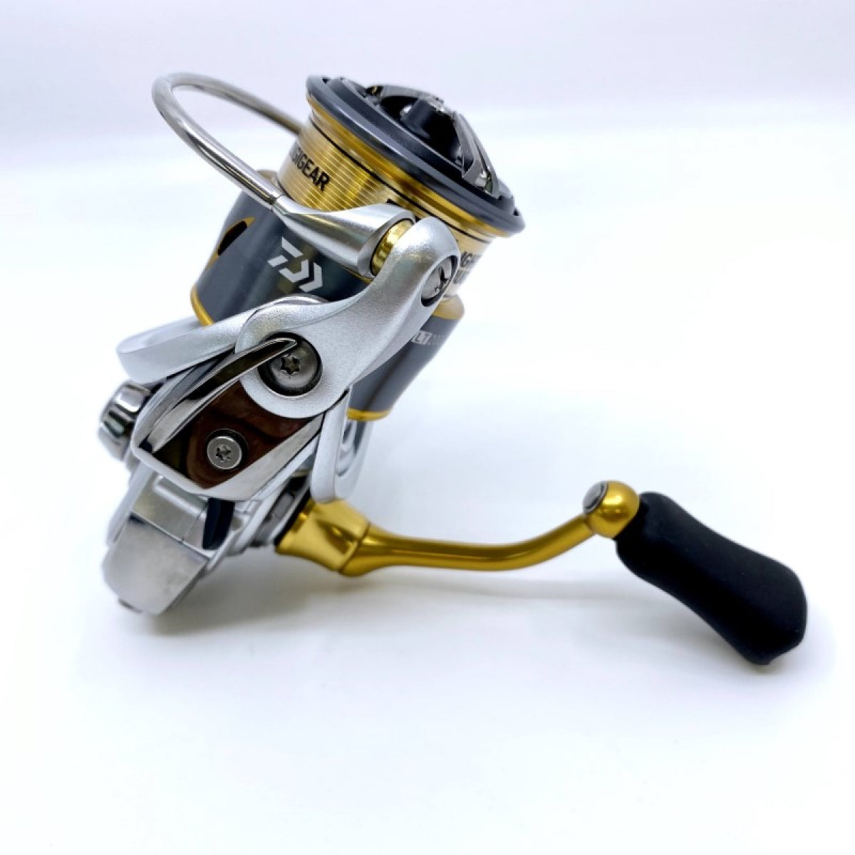 DAIWA 21 FREAMS FC LT 2000S