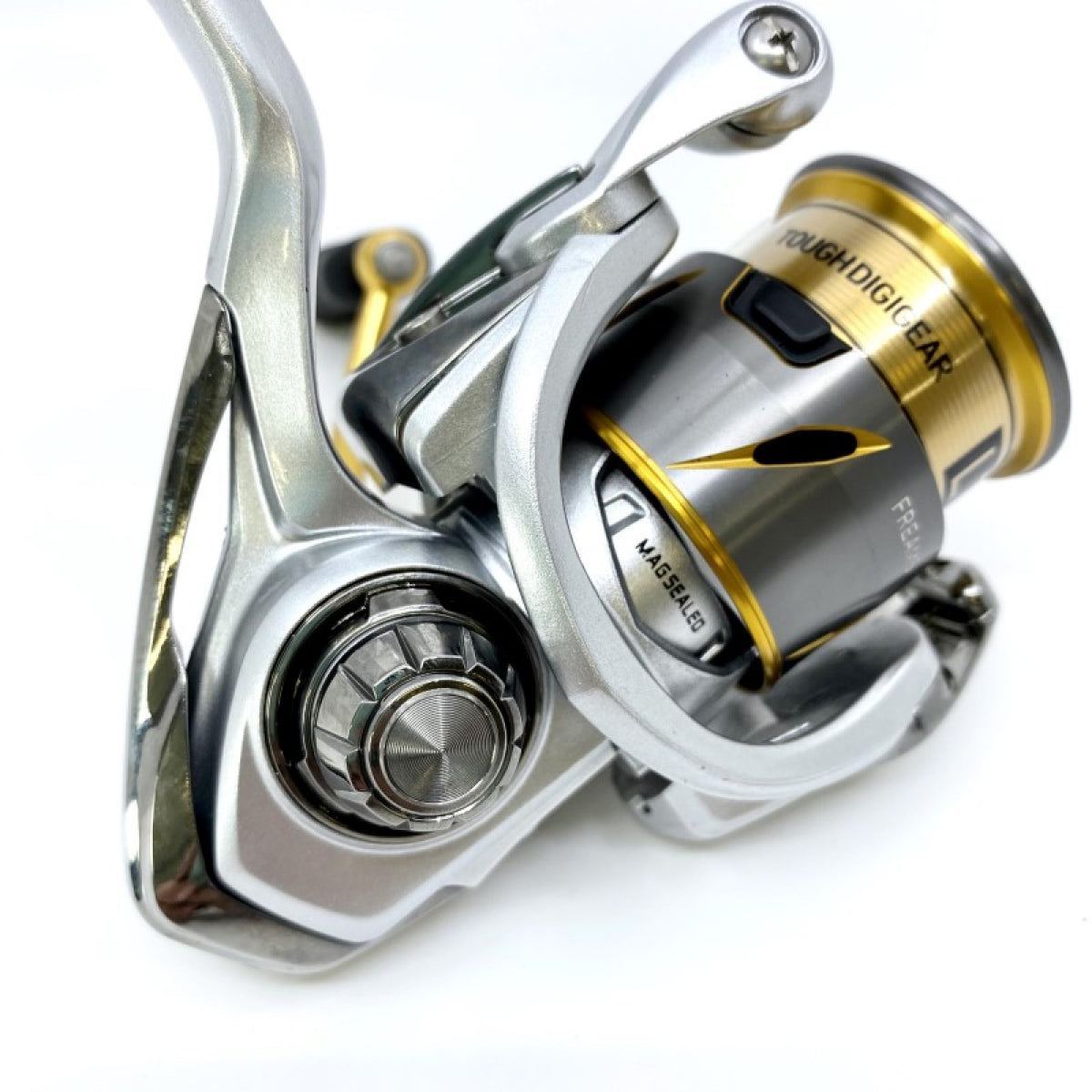 DAIWA 21 FREAMS FC LT 2000S-XH