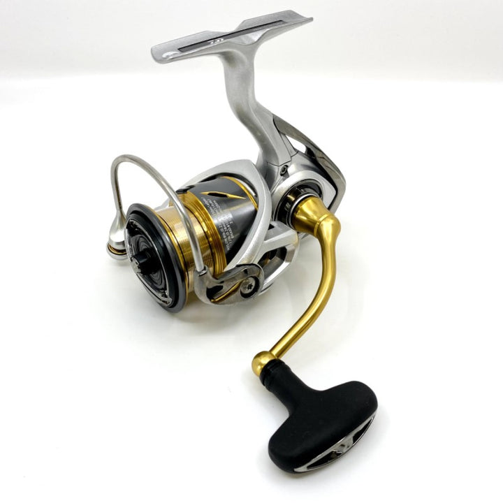 DAIWA 21 FREAMS LT 3000-XH