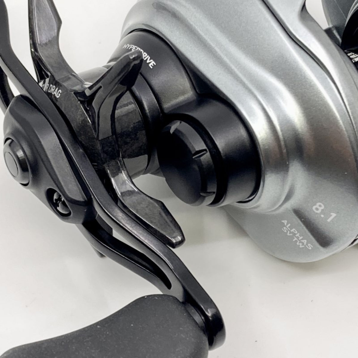 DAIWA 20 ALPHAS SV TW 800XHL