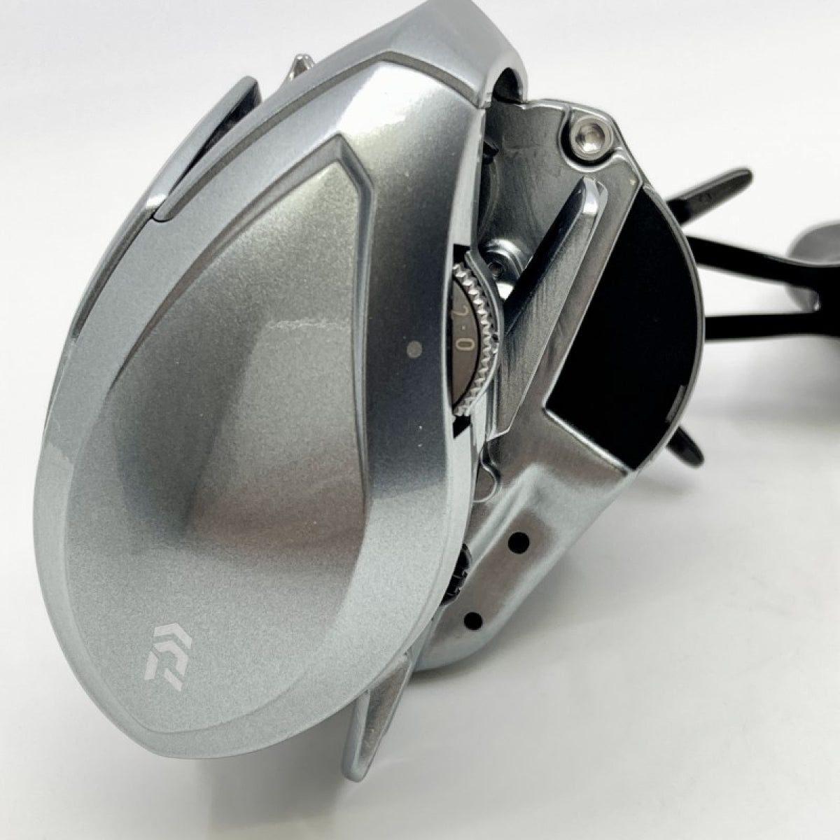 DAIWA 20 ALPHAS SV TW 800XHL