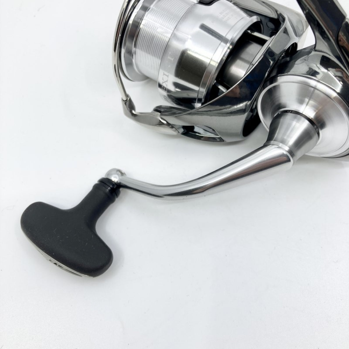 DAIWA 22 EXIST PC LT 3000-XH