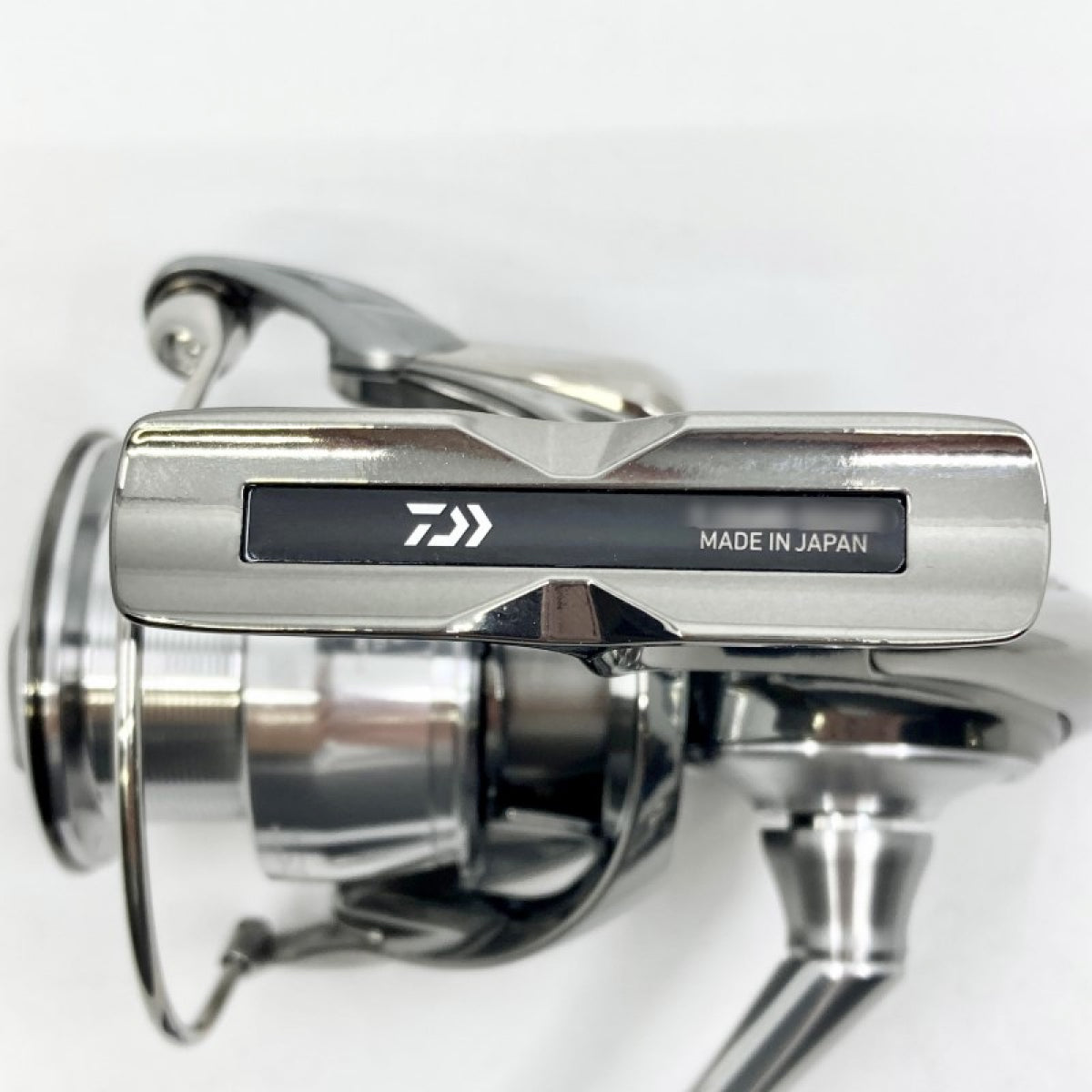 DAIWA 22 EXIST PC LT 3000-XH