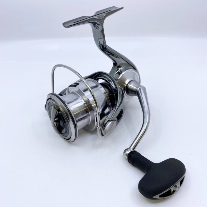 DAIWA 22 EXIST LT 4000-XH