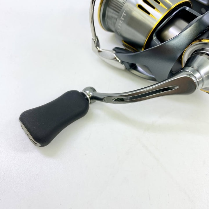 DAIWA 24 AIRITY SF 2500SS-H-QD