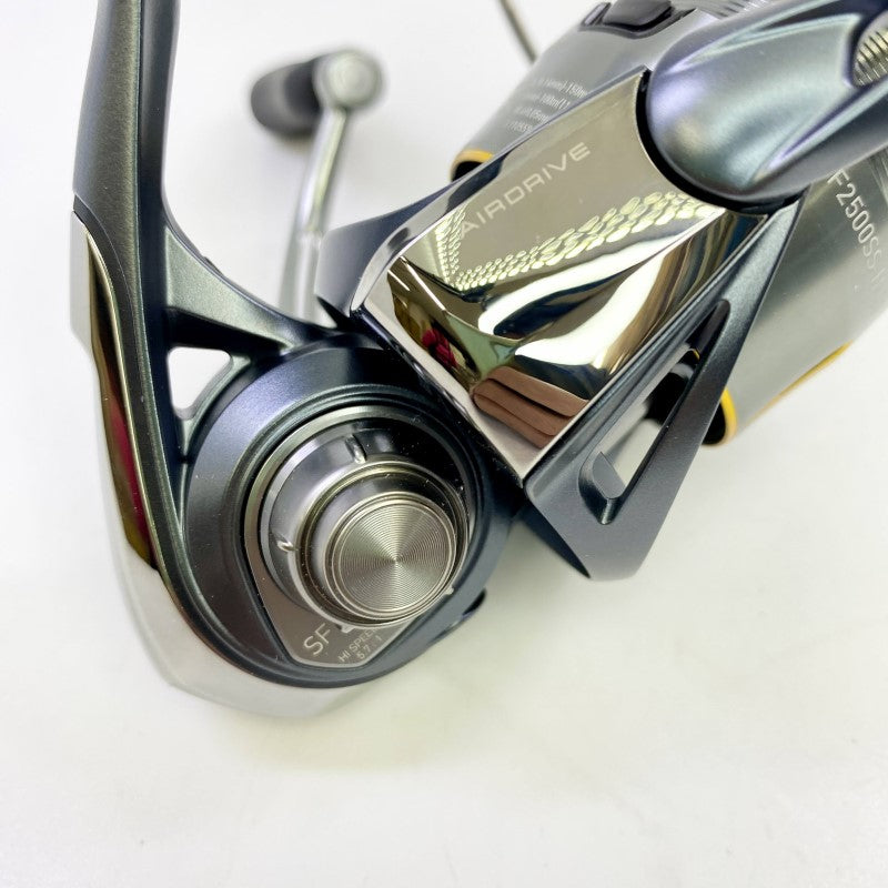 DAIWA 24 AIRITY SF 2500SS-H-QD
