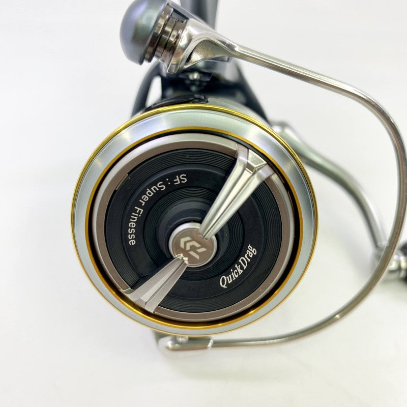 DAIWA 24 AIRITY SF 2500SS-H-QD