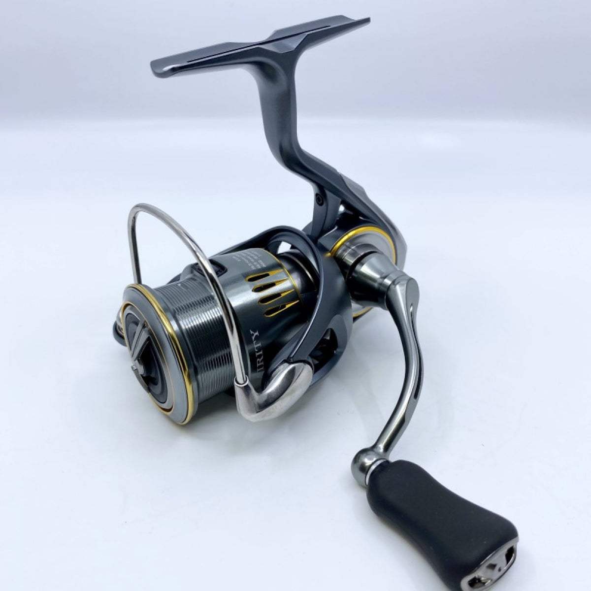 DAIWA 23 AIRITY LT2000S-H