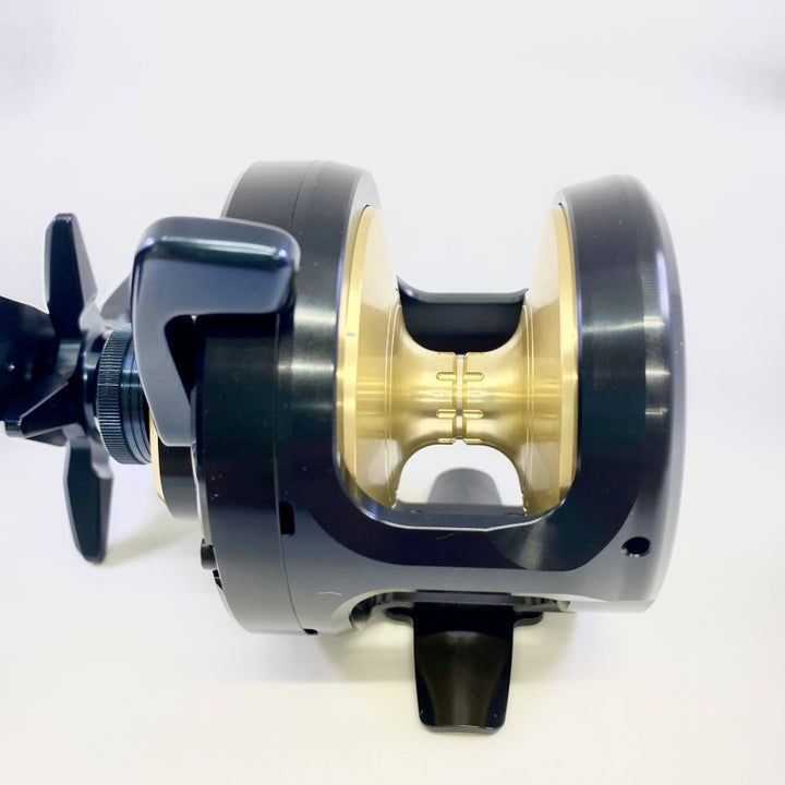 DAIWA 25 SALTIGA 35L