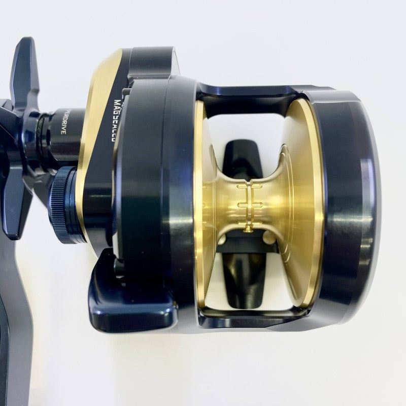 DAIWA 25 SALTIGA 35L