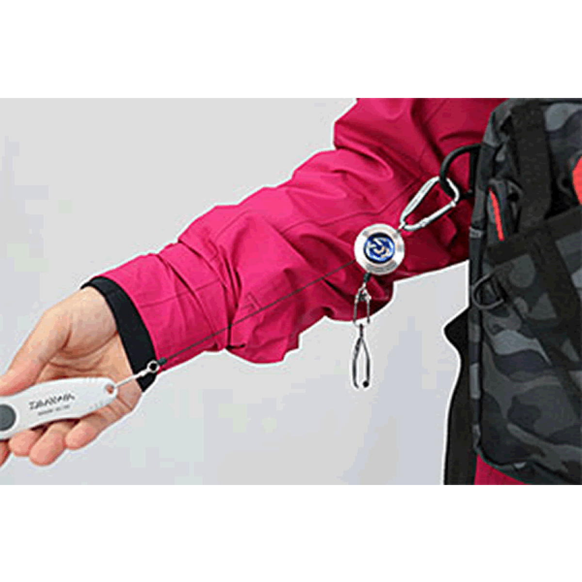 DAIWA CARABINER ON REEL DOUBLE 800 Lead: 80cm RED