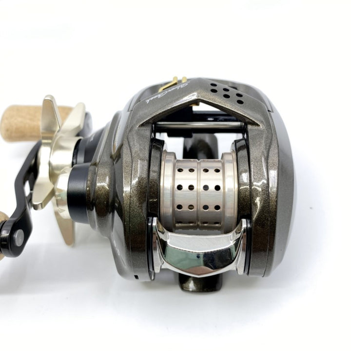 DAIWA 22 SILVER CREEK AIR TW STREAM CUSTOM 8.5L