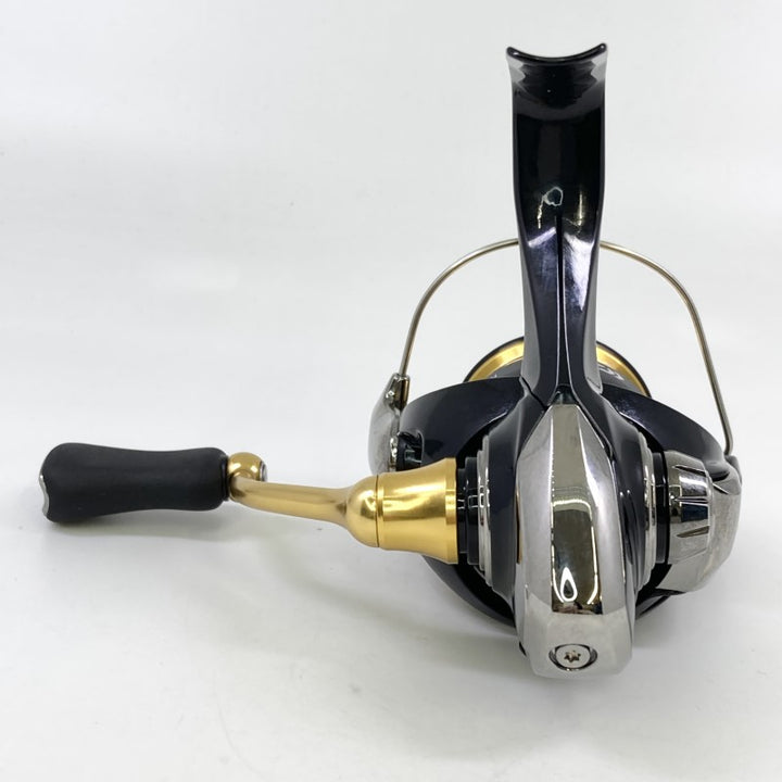 DAIWA 23 LEGALIS LT 2000S-XH