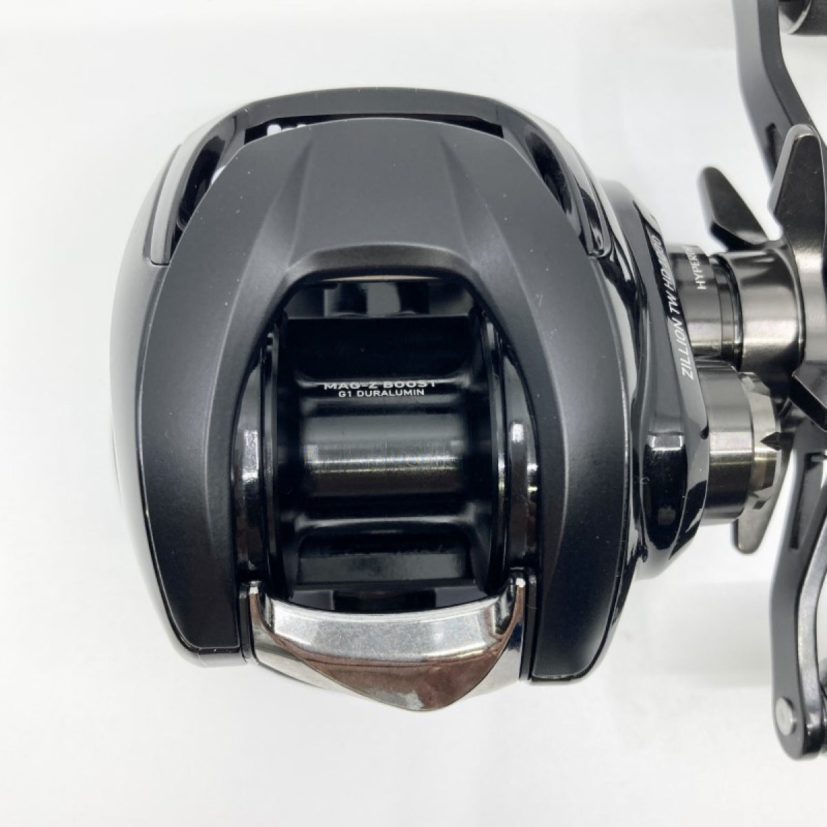 DAIWA 22 ZILLION TW HD 1000XH