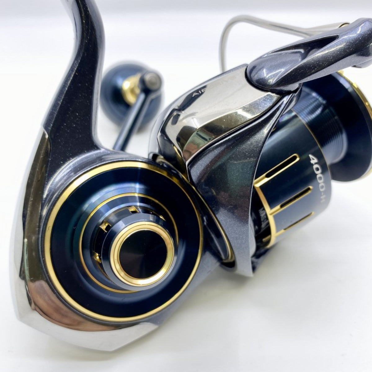 DAIWA 23 SALTIGA 4000-H