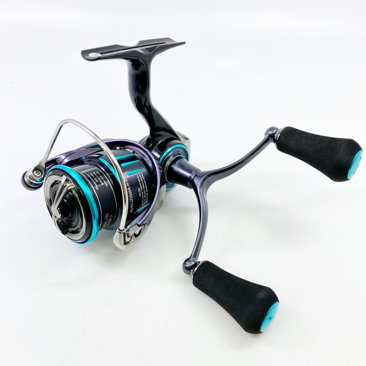 DAIWA 23 EMERALDAS RX FC LT 2500S-H-DH