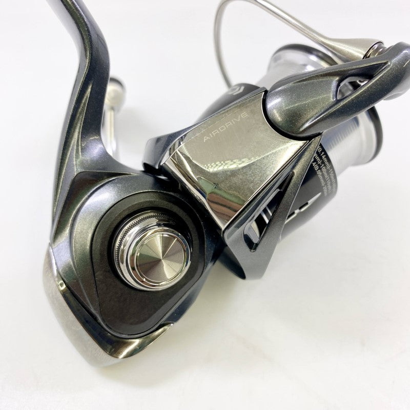 DAIWA 24 LUVIAS LT2000S-P