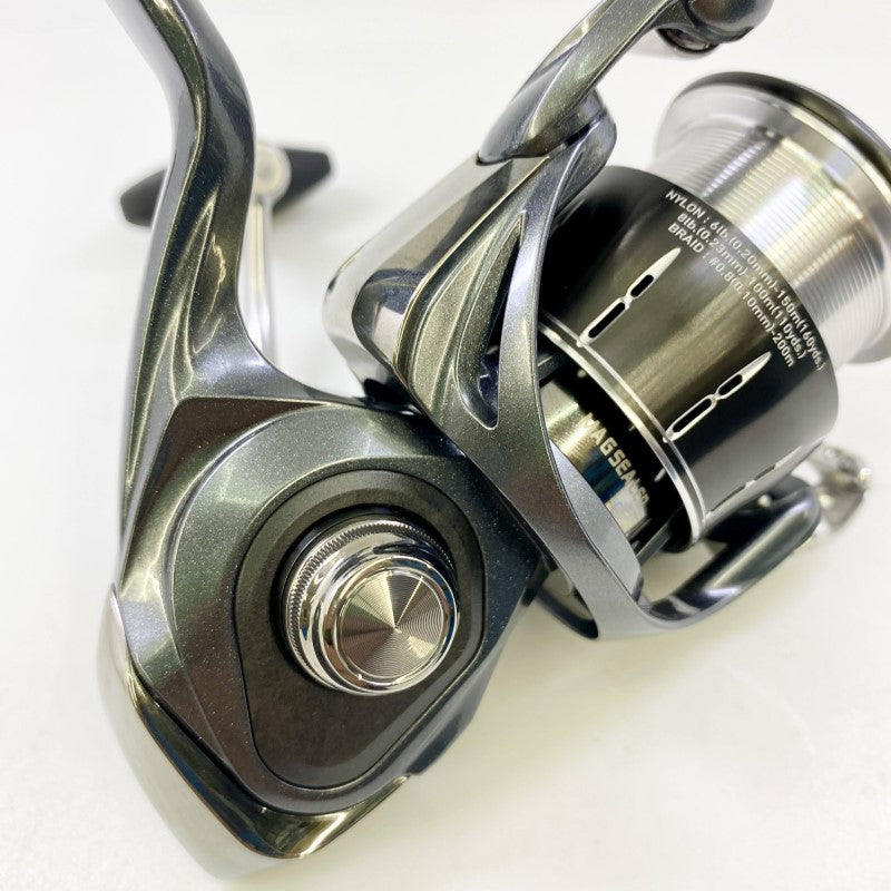 DAIWA 24 LUVIAS PC LT2500