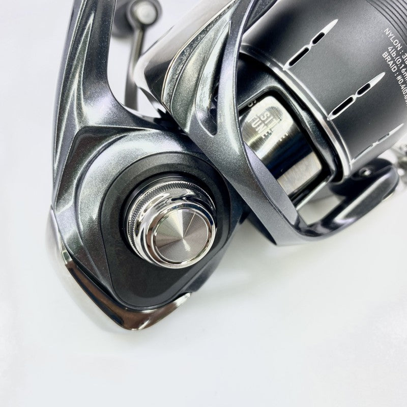 DAIWA 24 LUVIAS ST LT 2000S-P