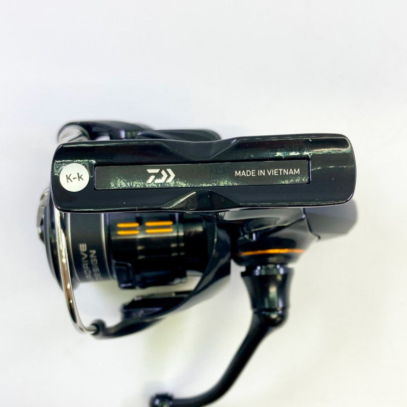 DAIWA 25 IPRIMI LT2000S-XH