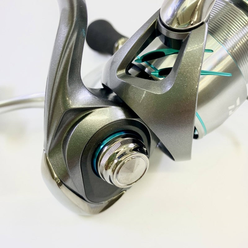 DAIWA 25 EMERALDAS AIR LT 2500S-DH