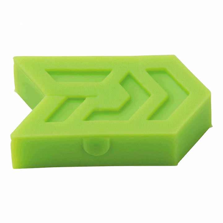 DAIWA LINE KEEPER with THREADER (2 pcs / pack) GREEN
