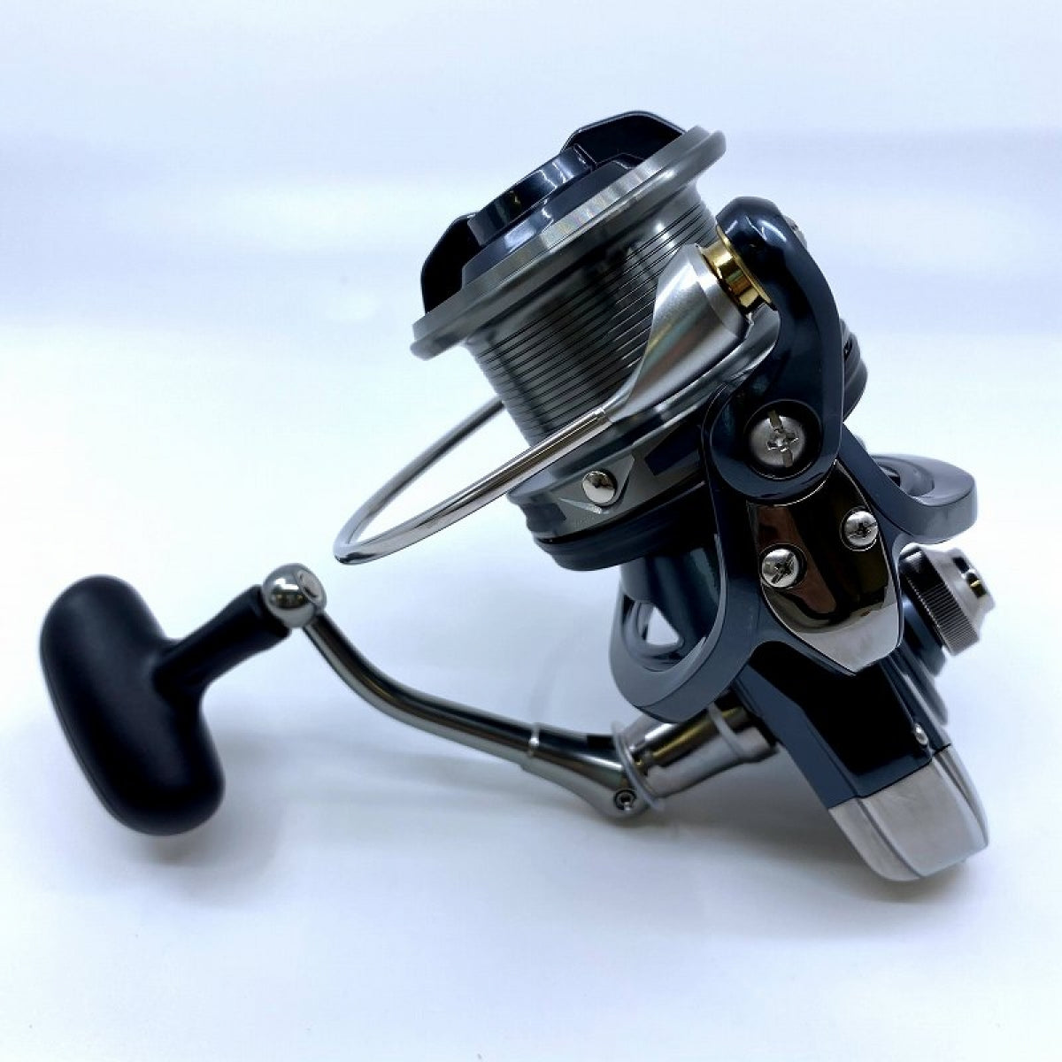 DAIWA 18 POWERSURF SS 4000 QD