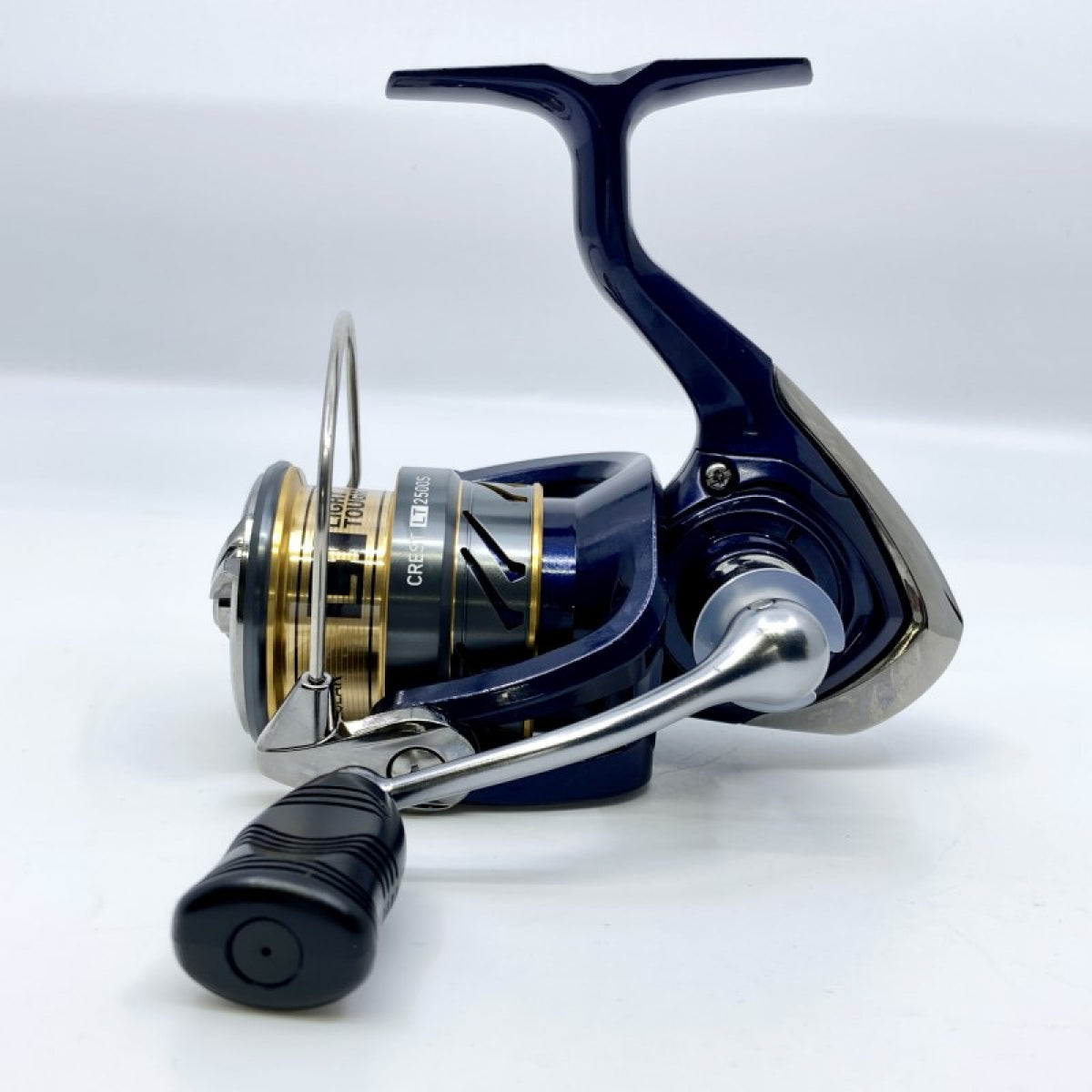 DAIWA 20 CREST LT 2500S