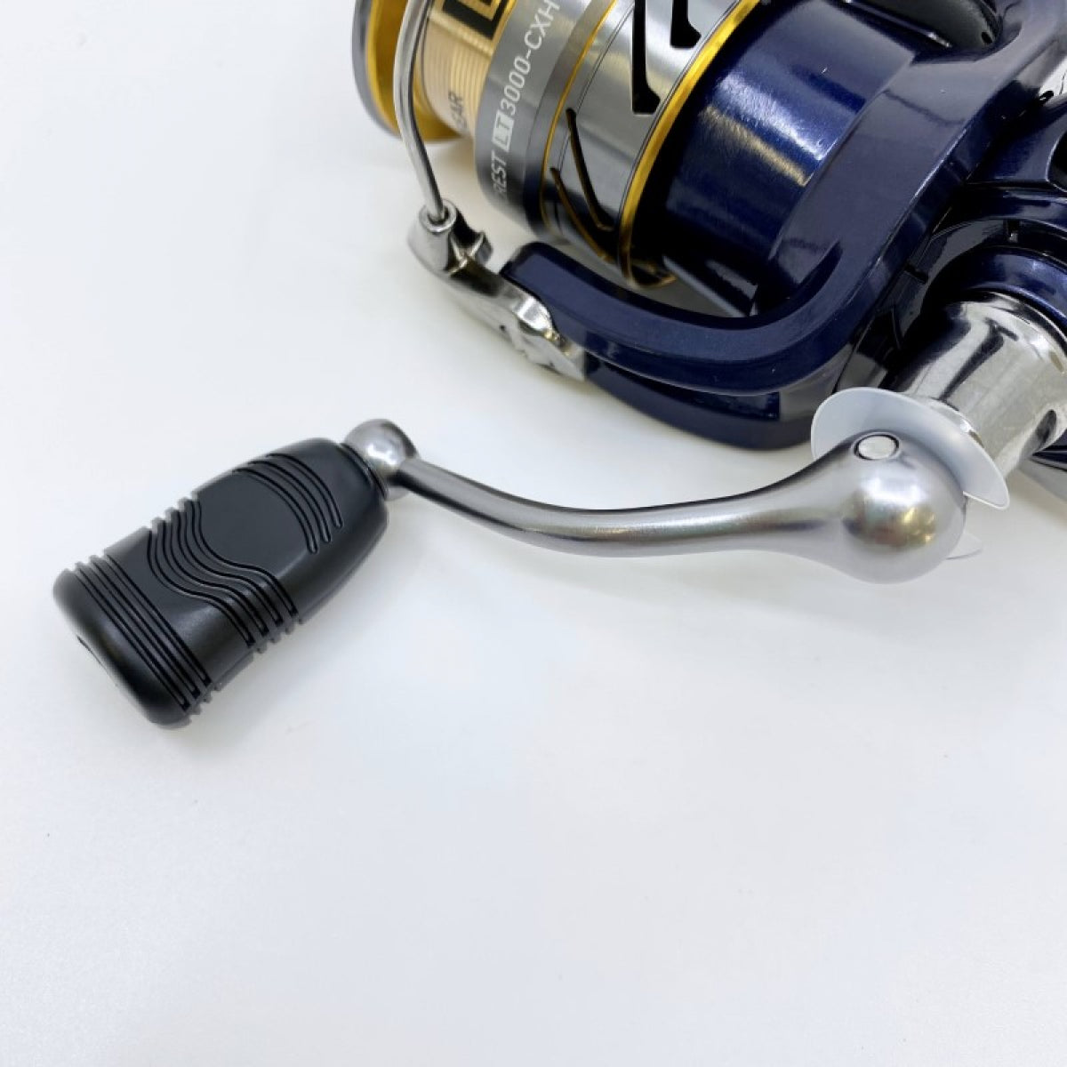 DAIWA 20 CREST LT 3000-CXH