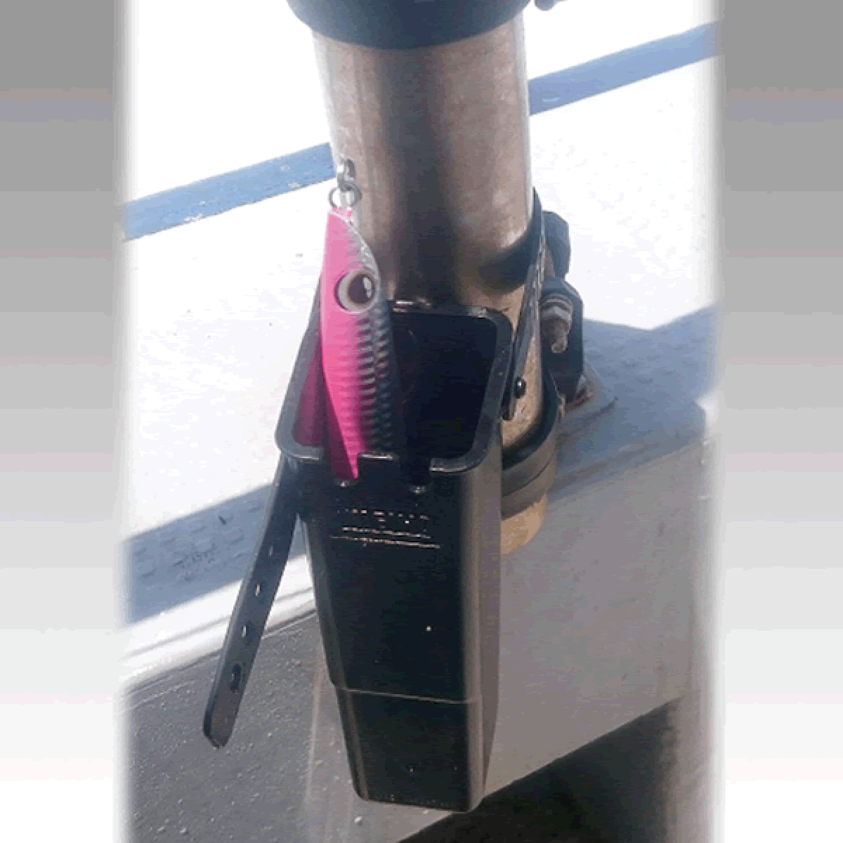 MEIHO LURE HOLDER BM 60×65×160mm BLACK