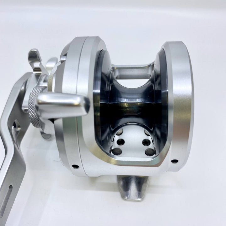 SHIMANO 17 OCEA JIGGER 2001NR-HG