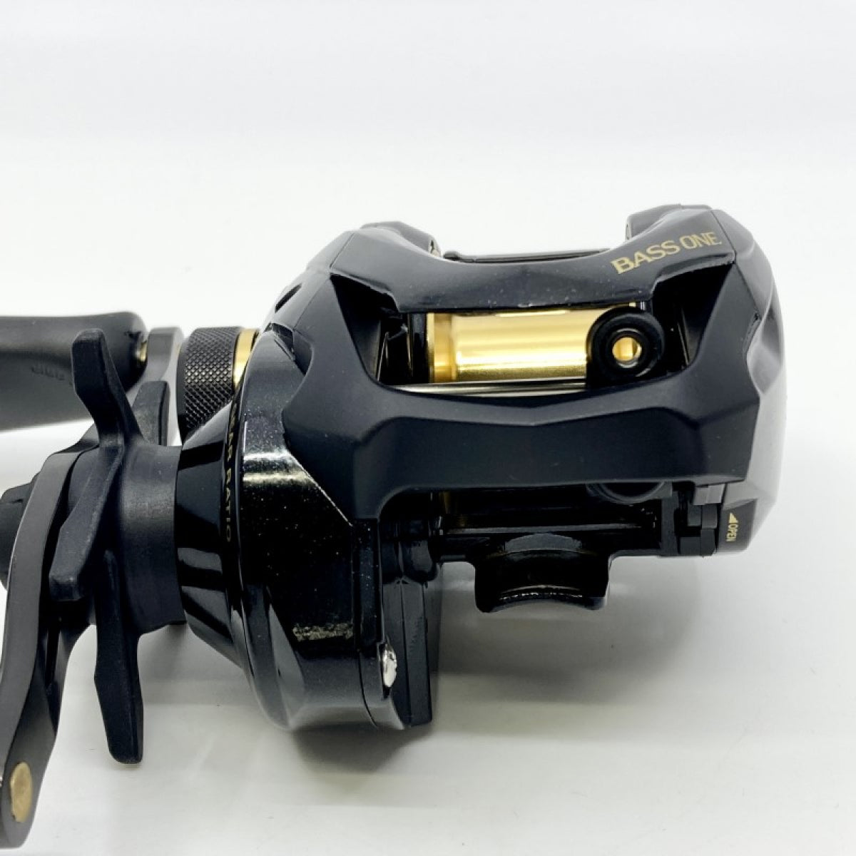 SHIMANO 17 BASS ONE XT