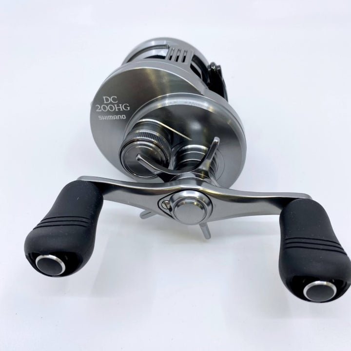 SHIMANO 20 CALCUTTA CONQUEST DC 200HG