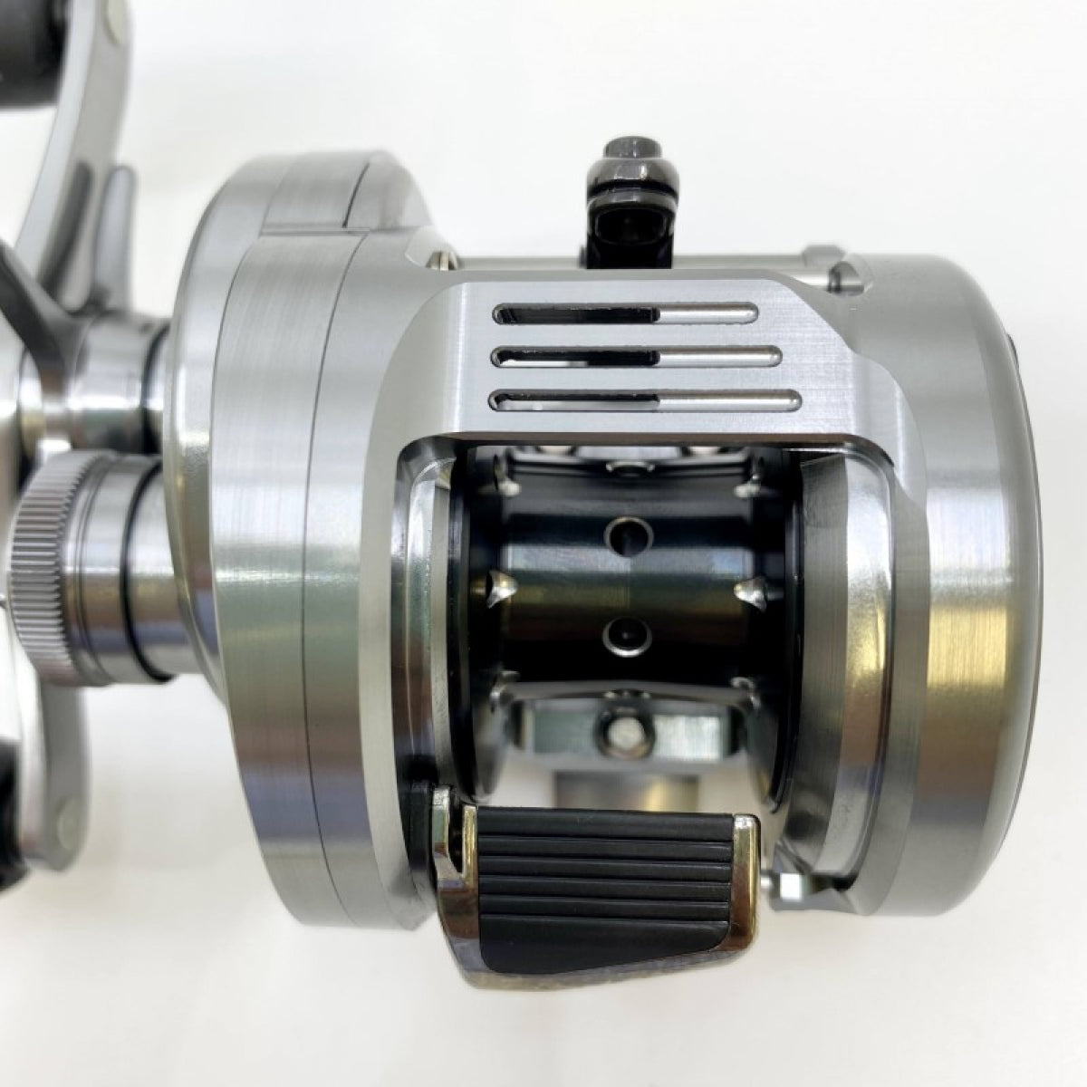 SHIMANO 20 CALCUTTA CONQUEST DC 201HG