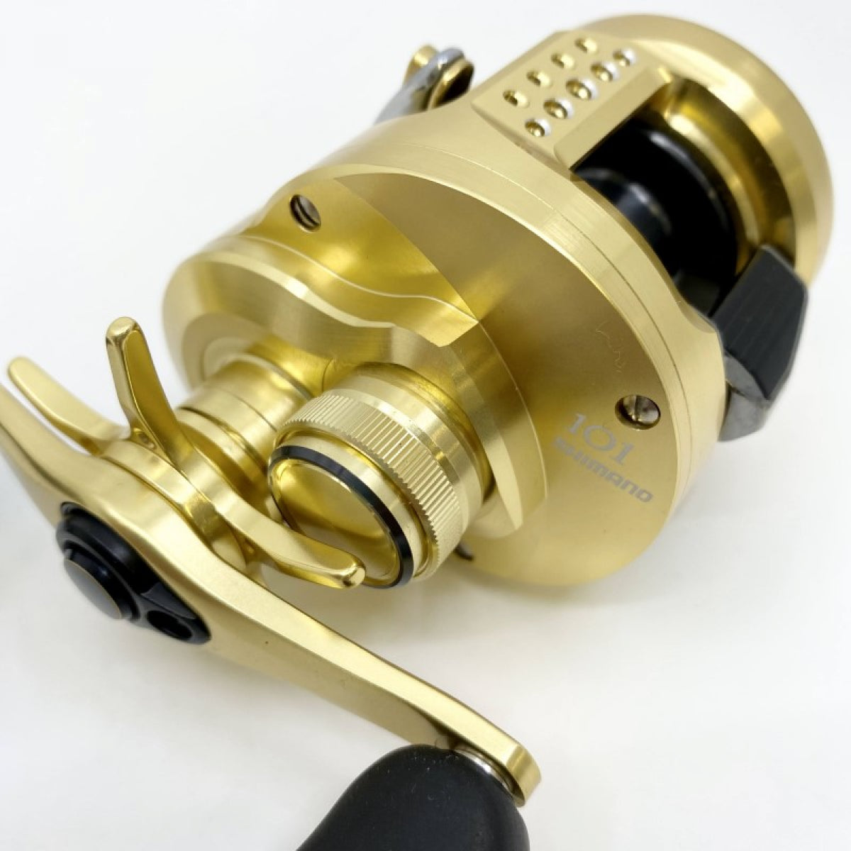 SHIMANO 21 CALCUTTA CONQUEST 201HG