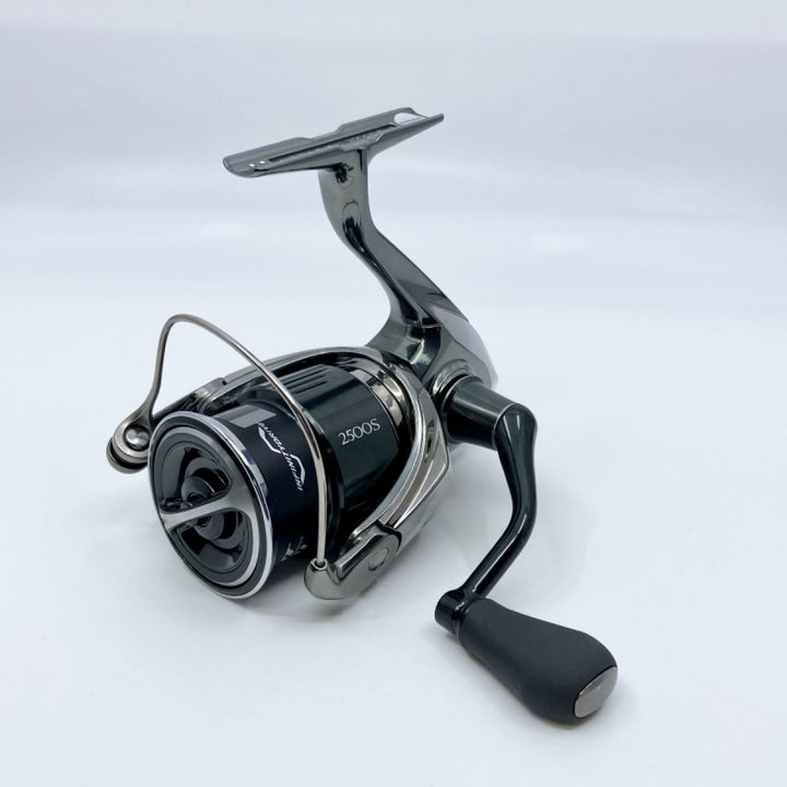SHIMANO 22 STELLA 2500S