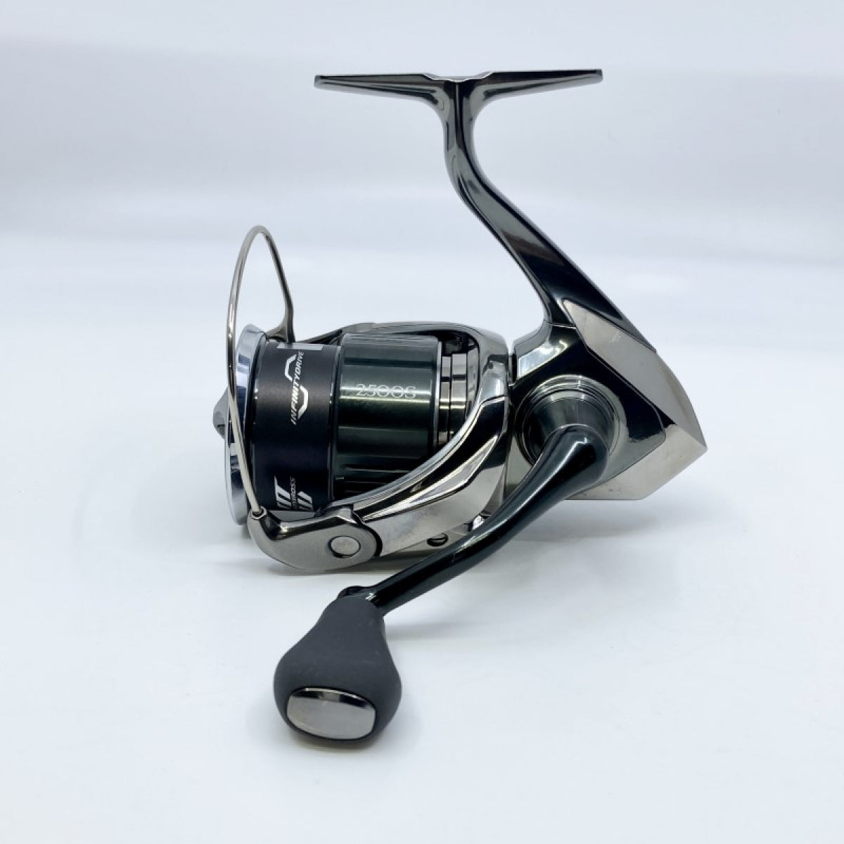 SHIMANO 22 STELLA 2500S
