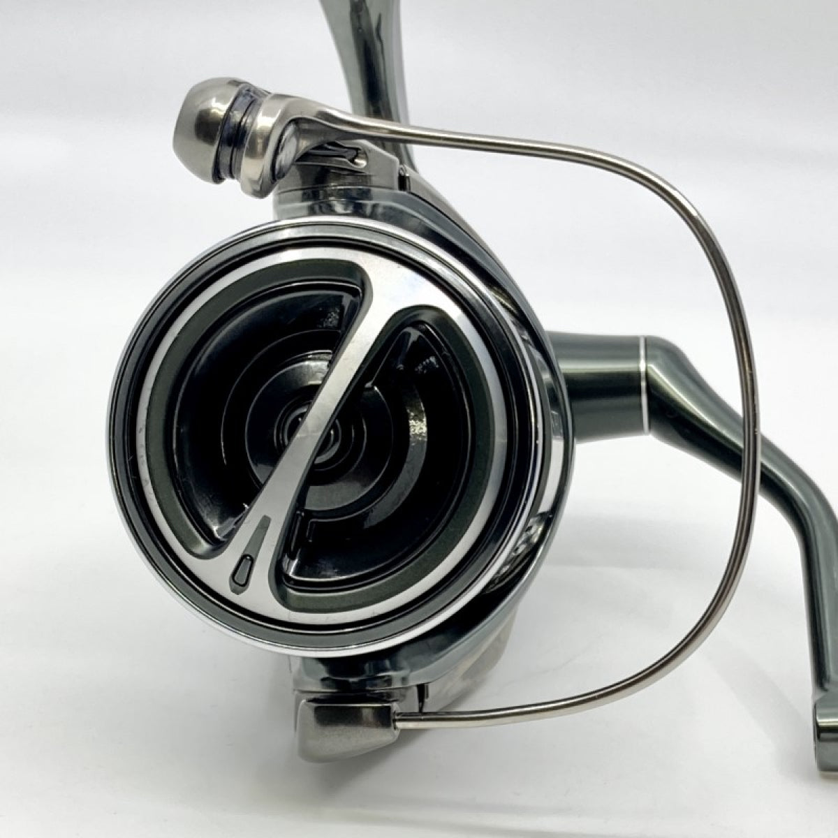 SHIMANO 22 STELLA 2500SHG