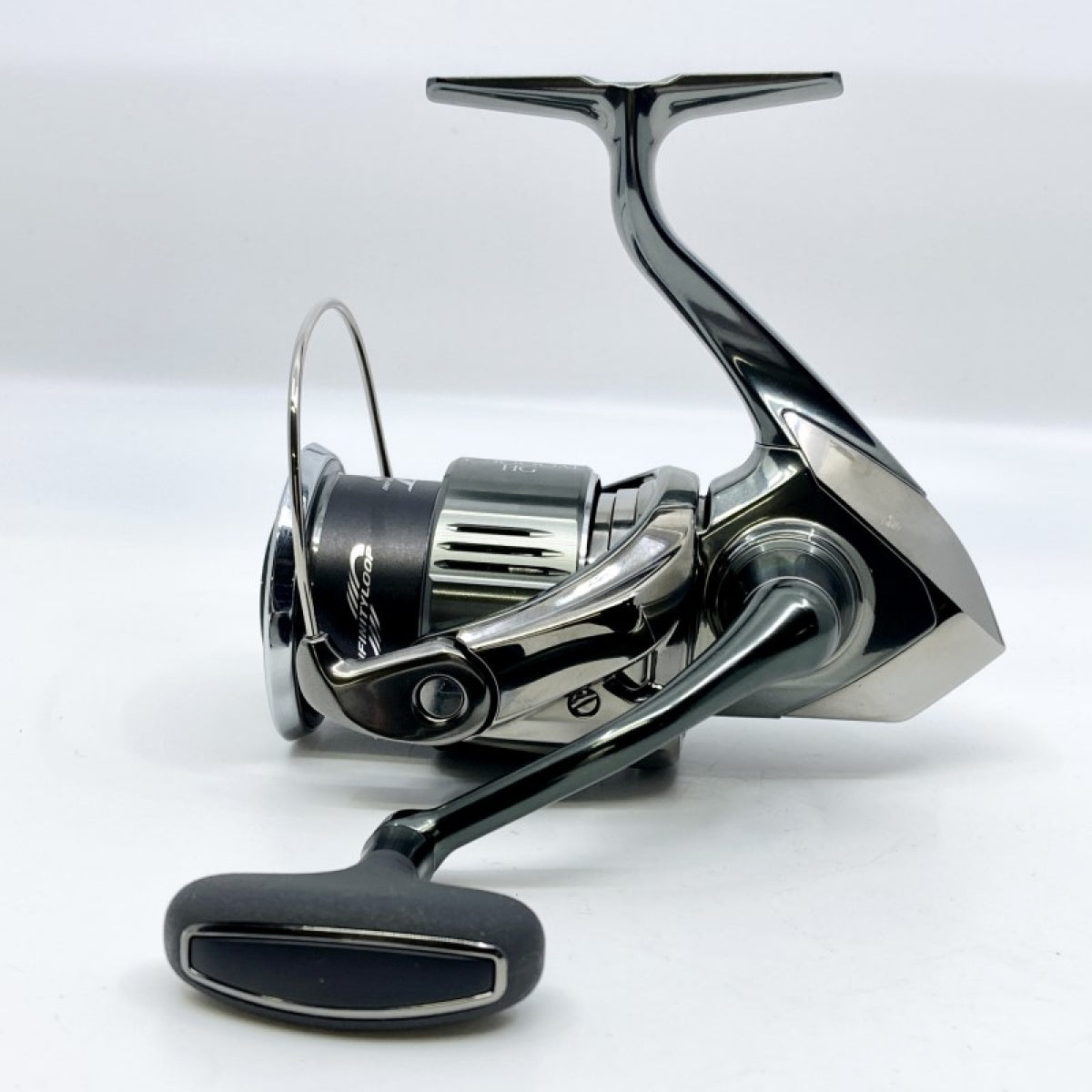 SHIMANO 22 STELLA C3000MHG