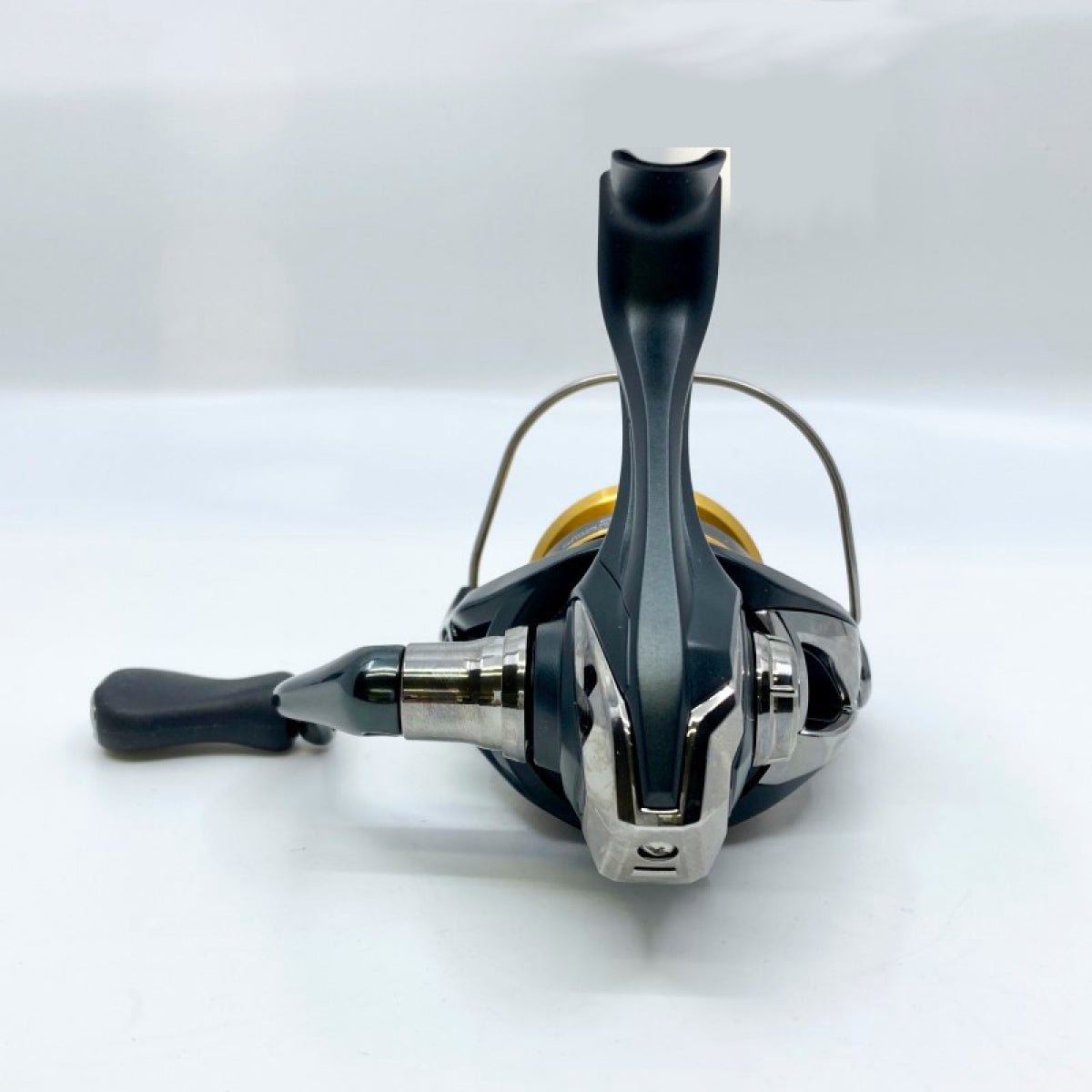 SHIMANO 22 SAHARA 2500