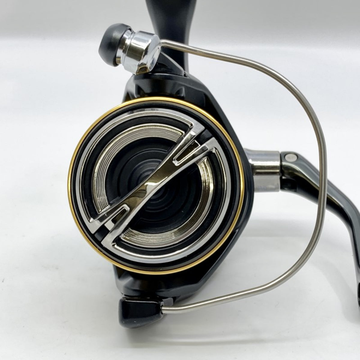 SHIMANO 22 SAHARA 2500
