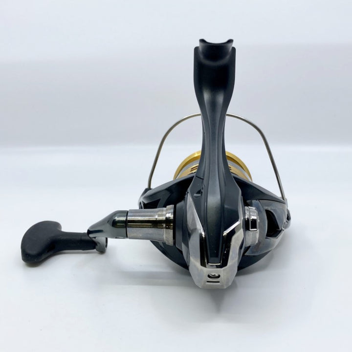 SHIMANO 22 SAHARA 4000
