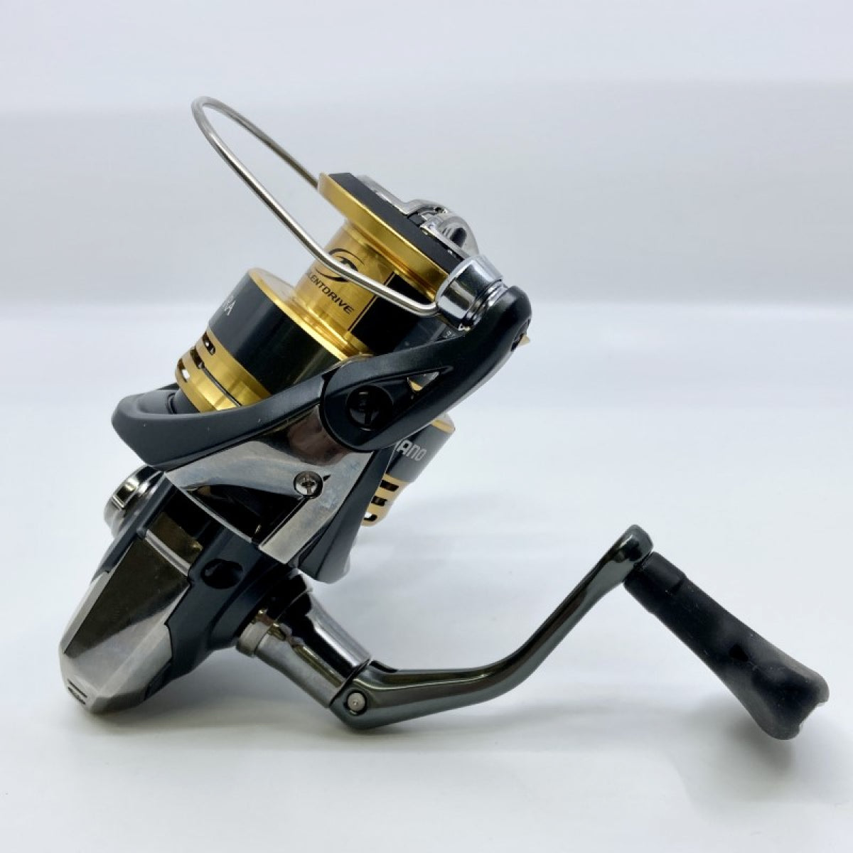 SHIMANO 22 SAHARA 4000