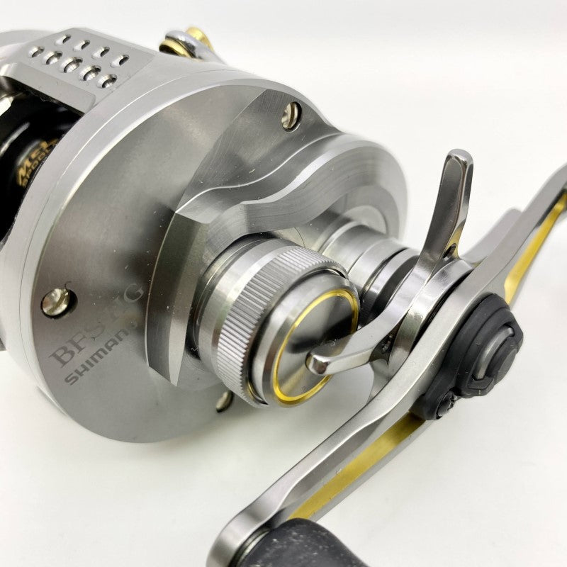 SHIMANO 23 CALCUTTA CONQUEST BFS HG