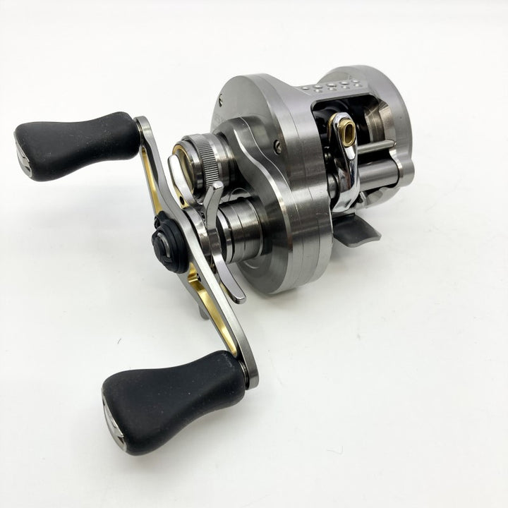 SHIMANO 23 CALCUTTA CONQUEST BFS XG