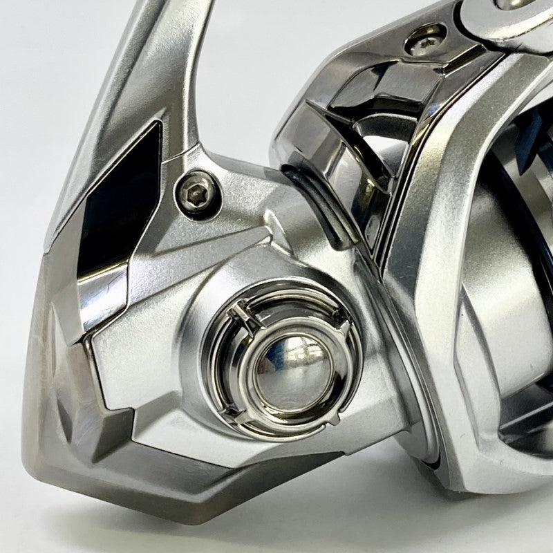 SHIMANO 23 STRADIC C2000SHG