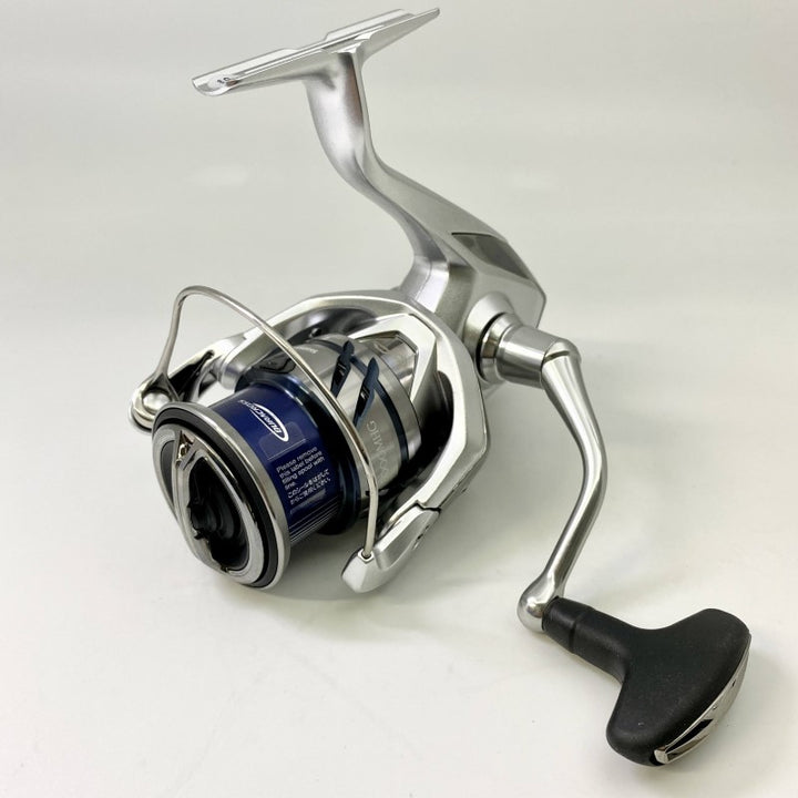 SHIMANO 23 STRADIC 3000MHG